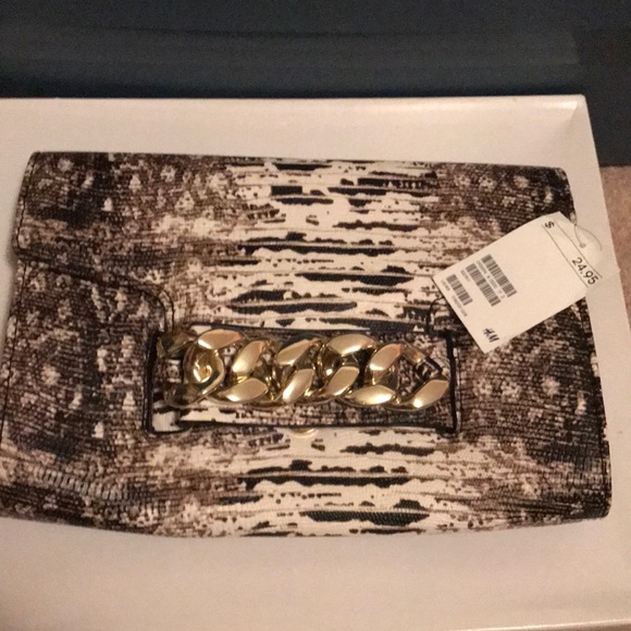 H&M Envelope Clutch - Picture 2 of 2